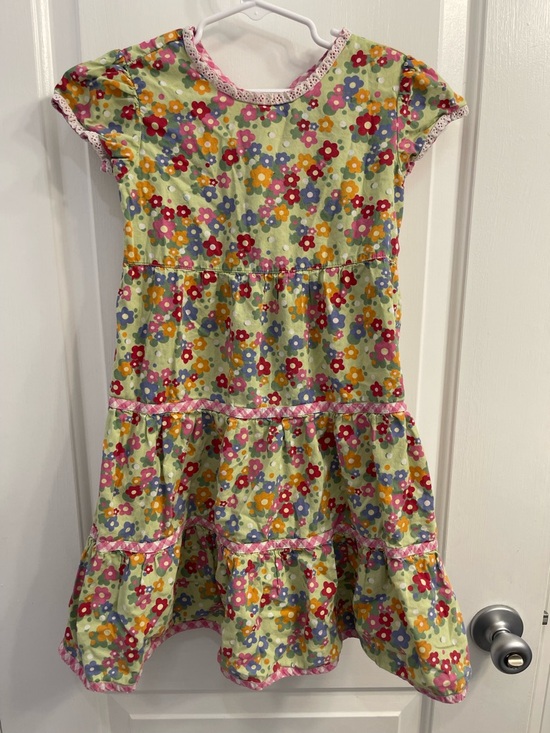 Hanna Andersson Other - Hanna Andersson Light Green Floral Tiered Dress with Pink Trim
